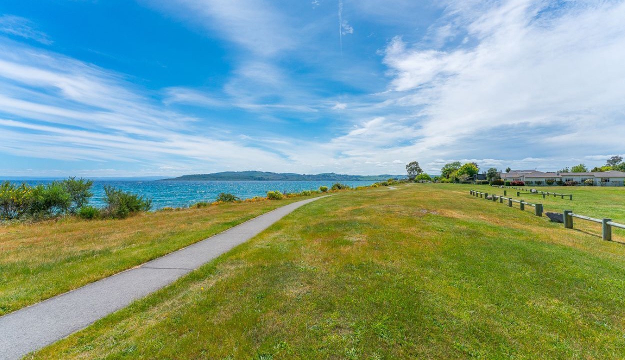 Photo of Others in Waitahanui