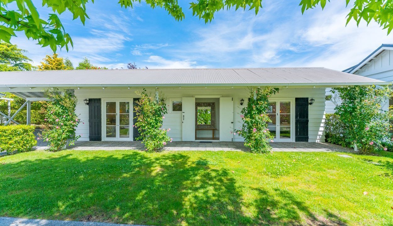 Photo of Others in Waitahanui