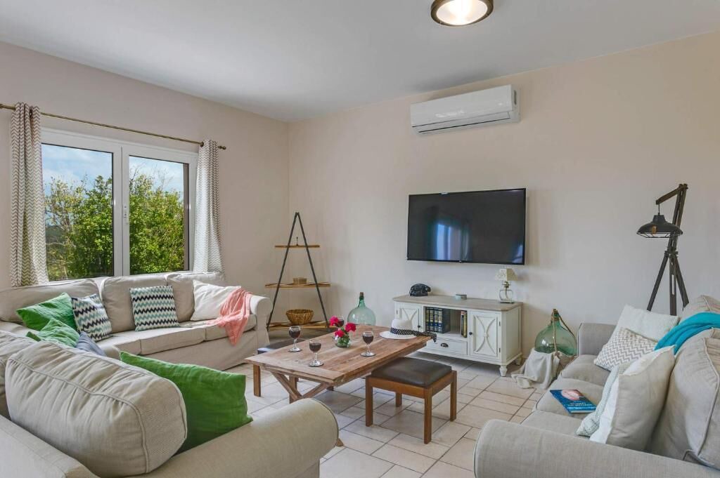Photo of Livingroom in Achlades