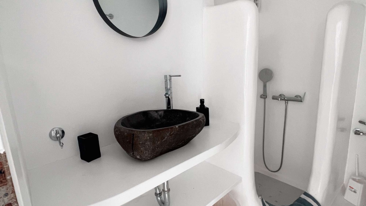 Photo of Bathroom in Ano Mera