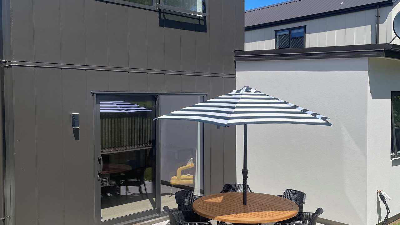 Photo of Outdoor in Lowburn