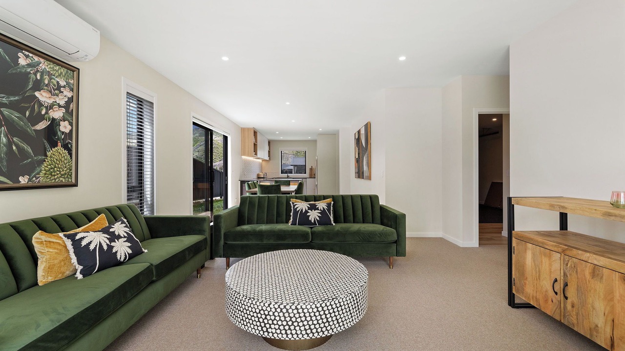 Photo of Livingroom in Lowburn