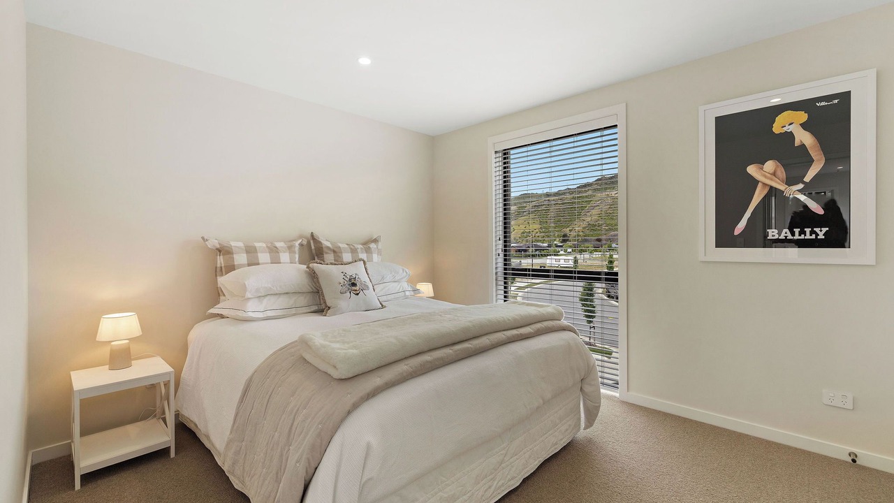 Photo of Bedroom in Lowburn