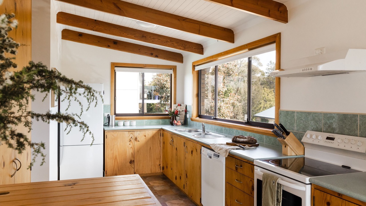 Photo of Kitchen in Coles Bay