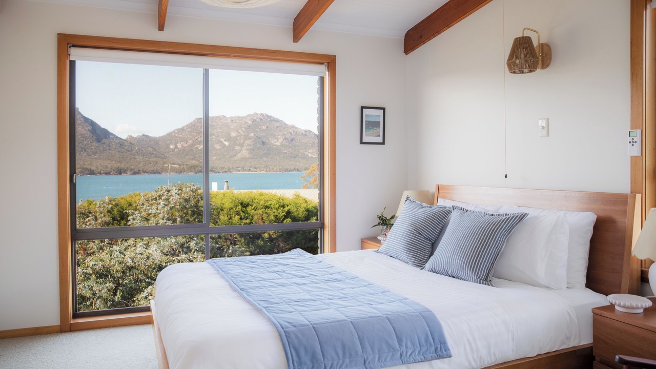 Photo of Bedroom in Coles Bay
