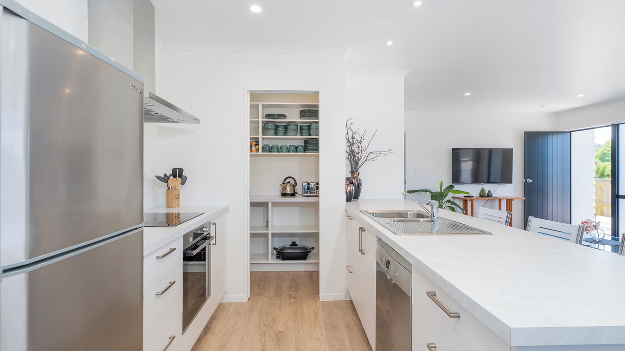Photo of Kitchen in Cooks Beach