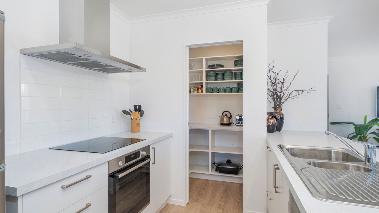 Photo of Kitchen in Cooks Beach