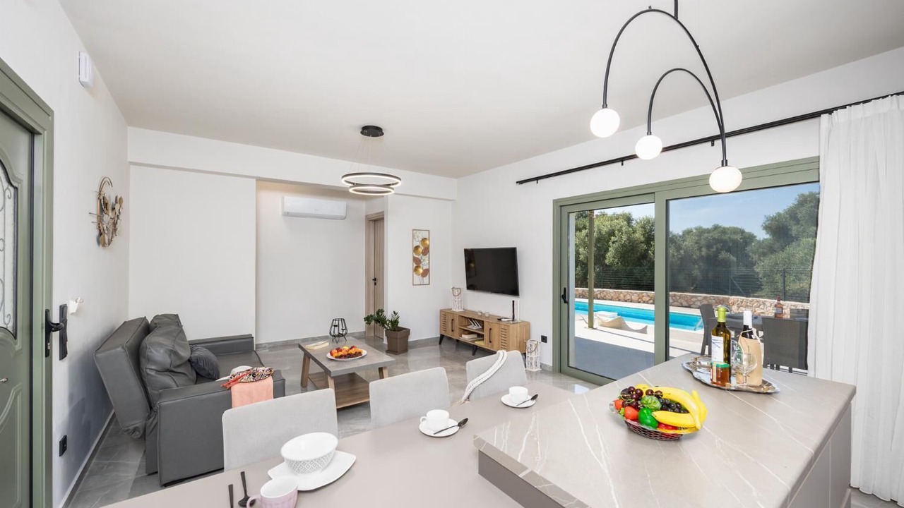 Photo of Bedroom in Karavados