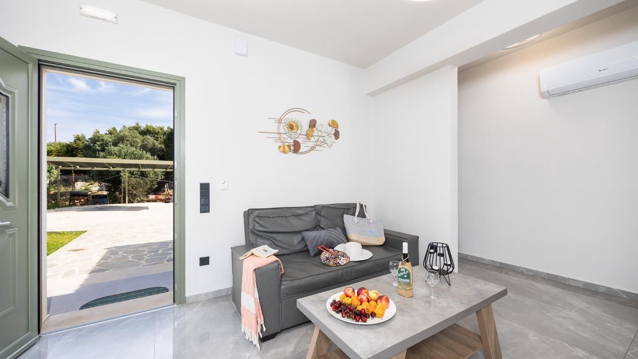 Photo of Bedroom in Karavados
