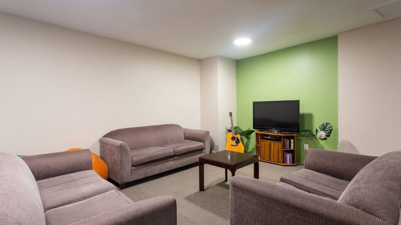 Photo of Livingroom in Newton