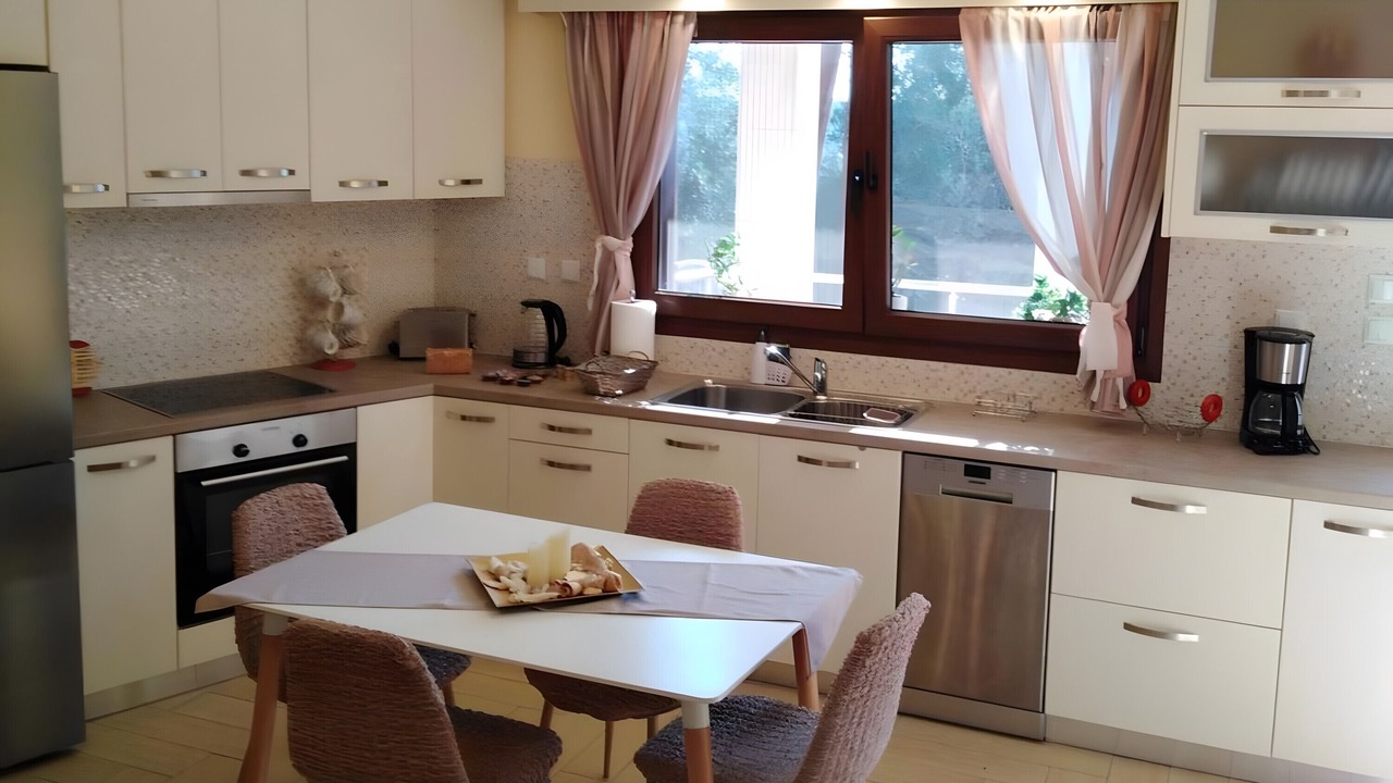 Photo of Kitchen in Katsimatika