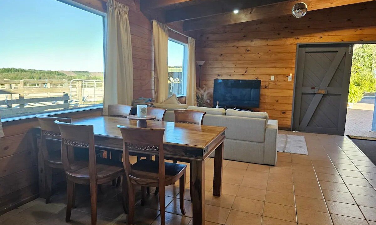 Photo of Livingroom in Rotorua District