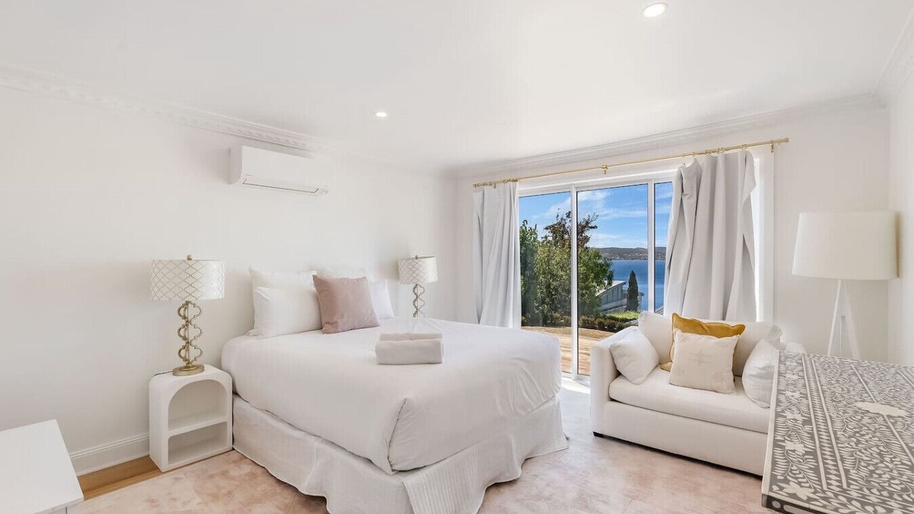 Photo of Bedroom in Sandy Bay