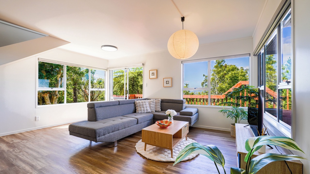 Photo of Livingroom in Whangarei