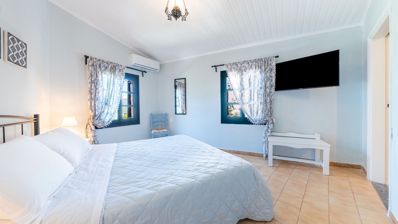 Photo of Bedroom in Sivota