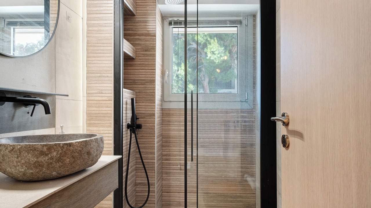 Photo of Bathroom in Spata-Artemida