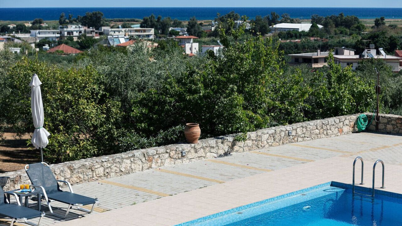 Photo of Outdoor in Tavronitis