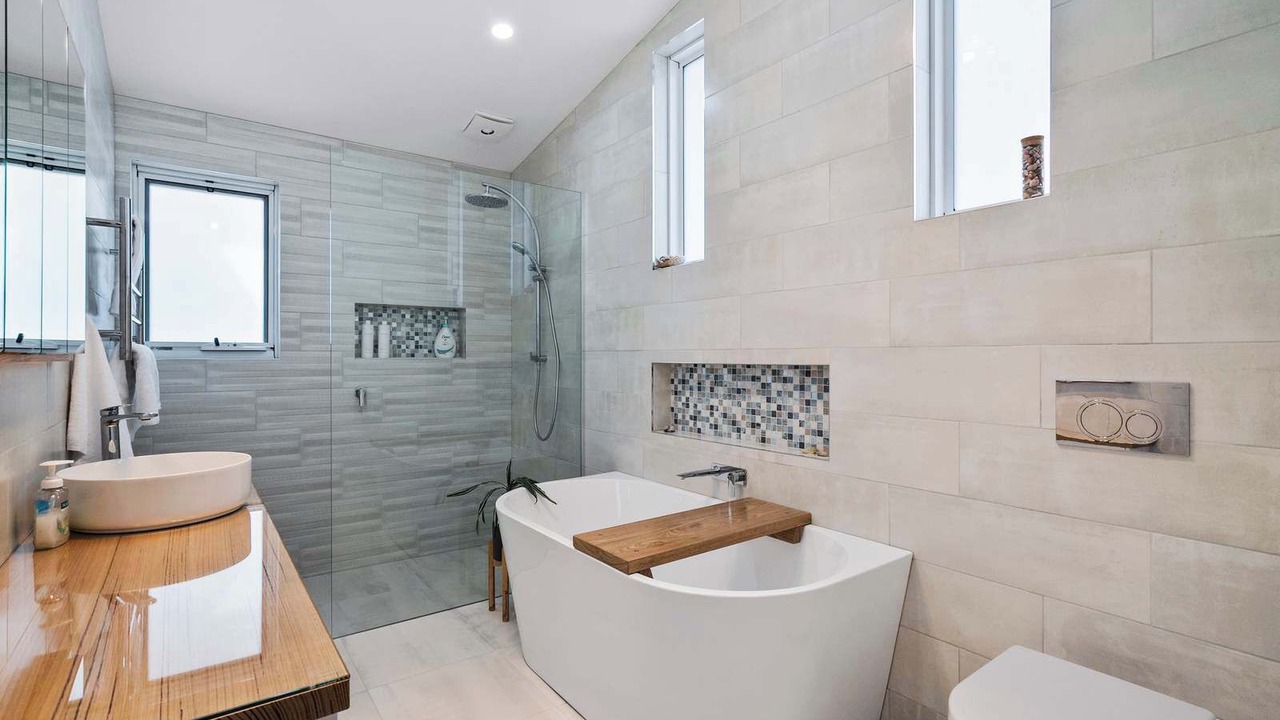 Photo of Bathroom in Lauderdale