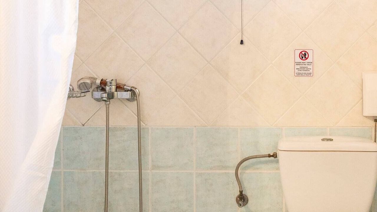 Photo of Bathroom in Agios Georgios