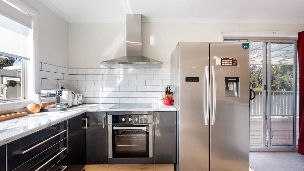 Photo of Kitchen in Sloping Main