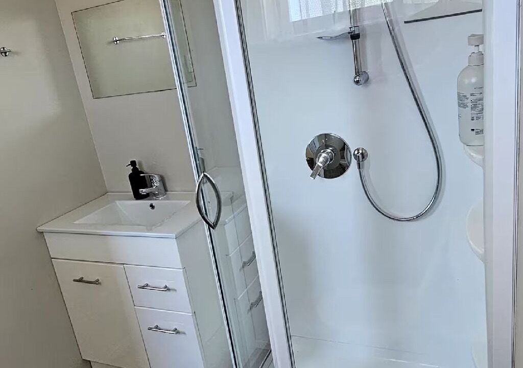Photo of Bathroom in Waihau Bay