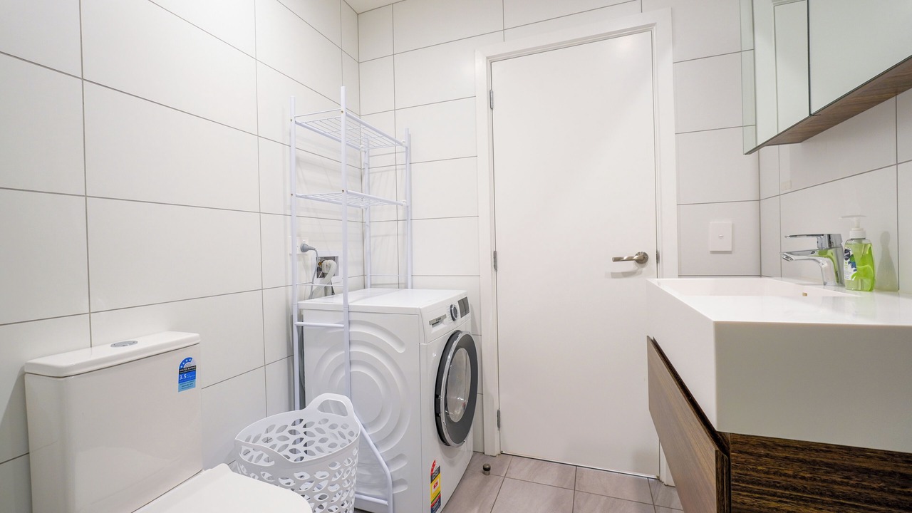 Photo of Bathroom in Greenlane - Ellerslie