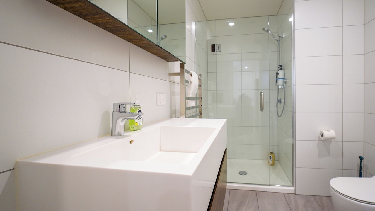 Photo of Bathroom in Greenlane - Ellerslie