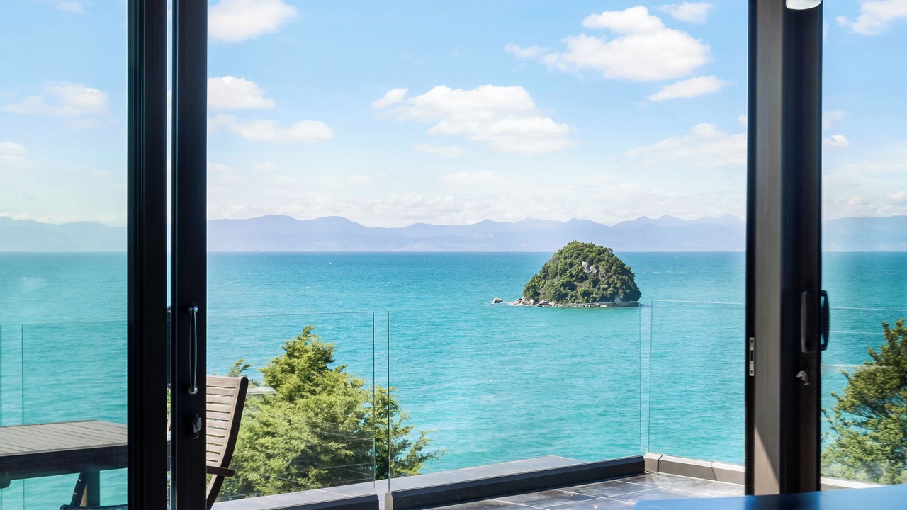 Photo of Others in Ngaio Bay