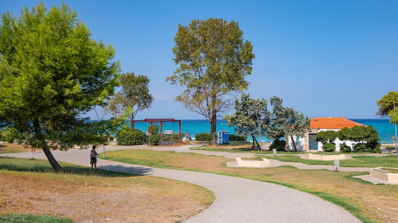 Photo of Others in Haniotis