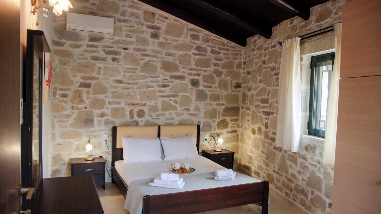 Photo of Bedroom in Pirgou