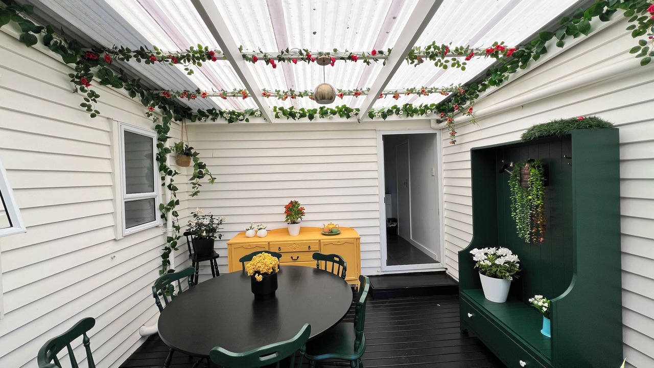Photo of Outdoor in Epsom