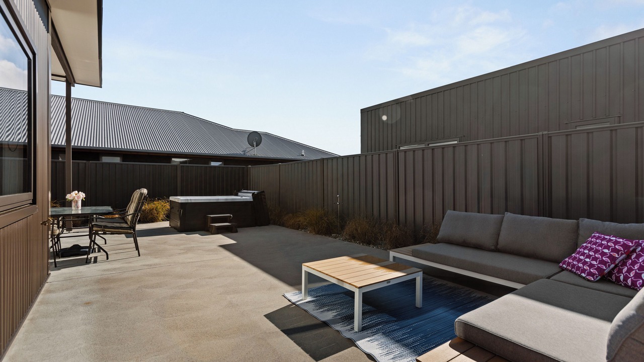 Photo of Outdoor in Lowburn
