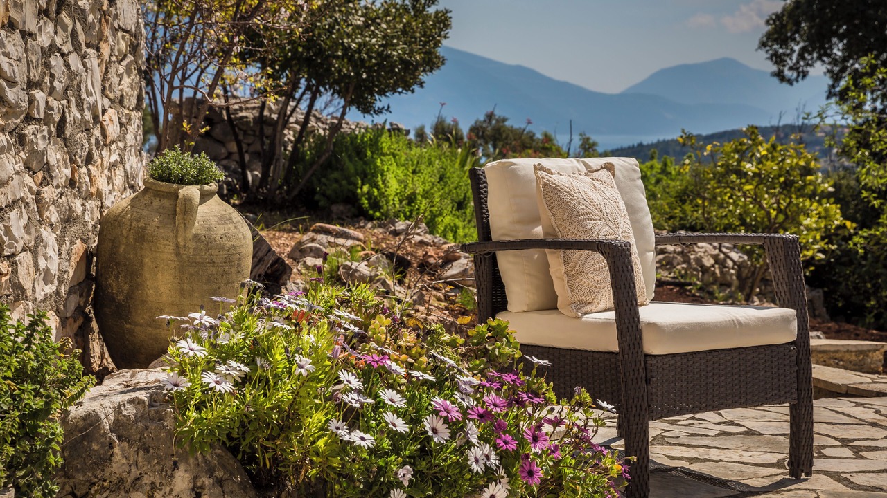 Photo of Patio Balcony in Tselendata