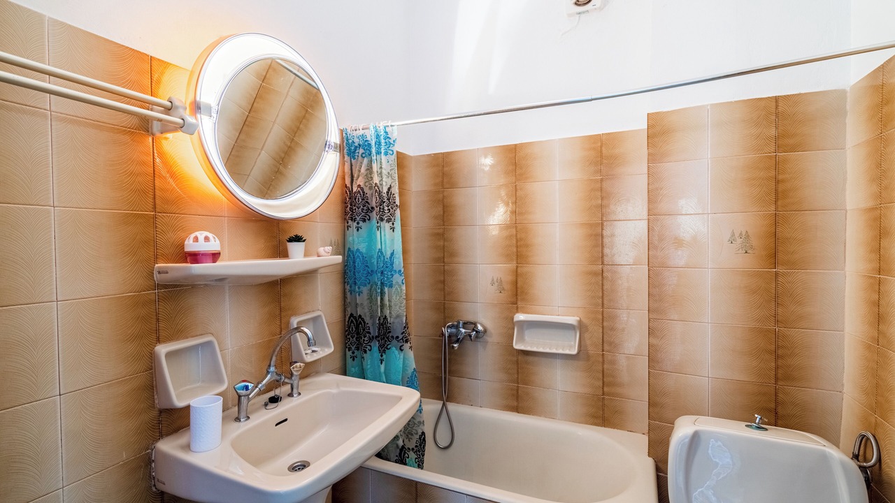 Photo of Bathroom in Poros