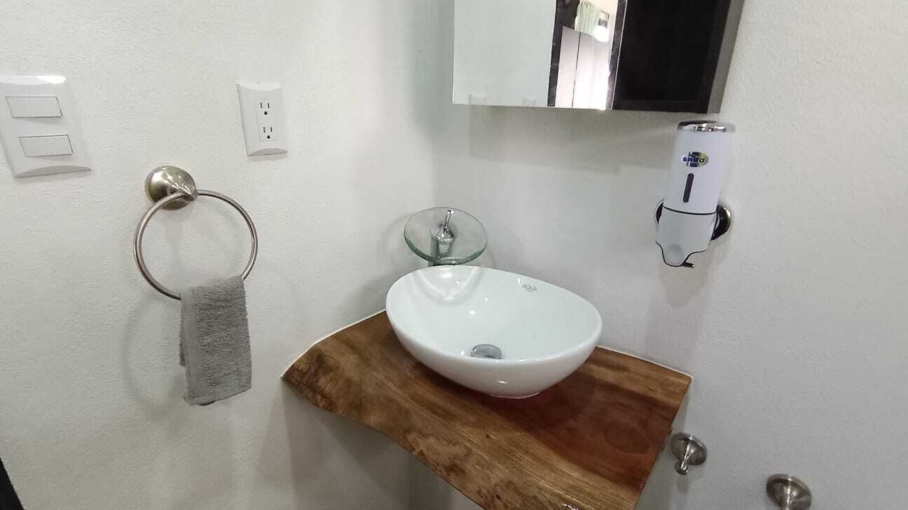 Photo of Bathroom in Fraijanes