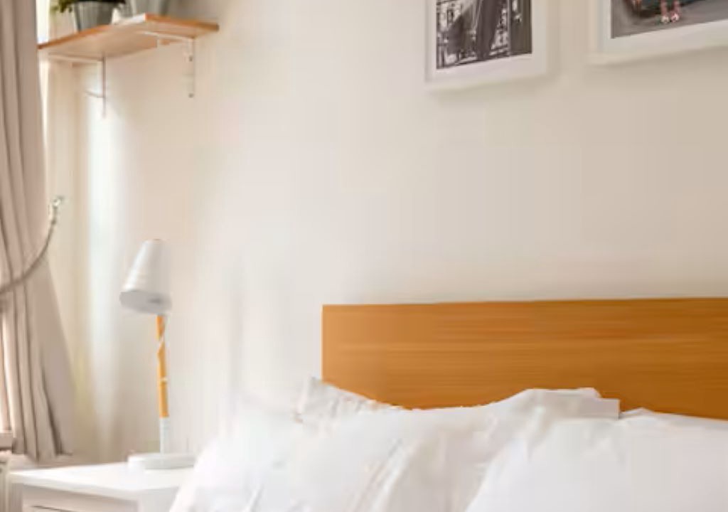 Photo of Bedroom in Marchmont