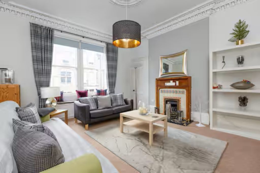 Photo of Livingroom in Marchmont