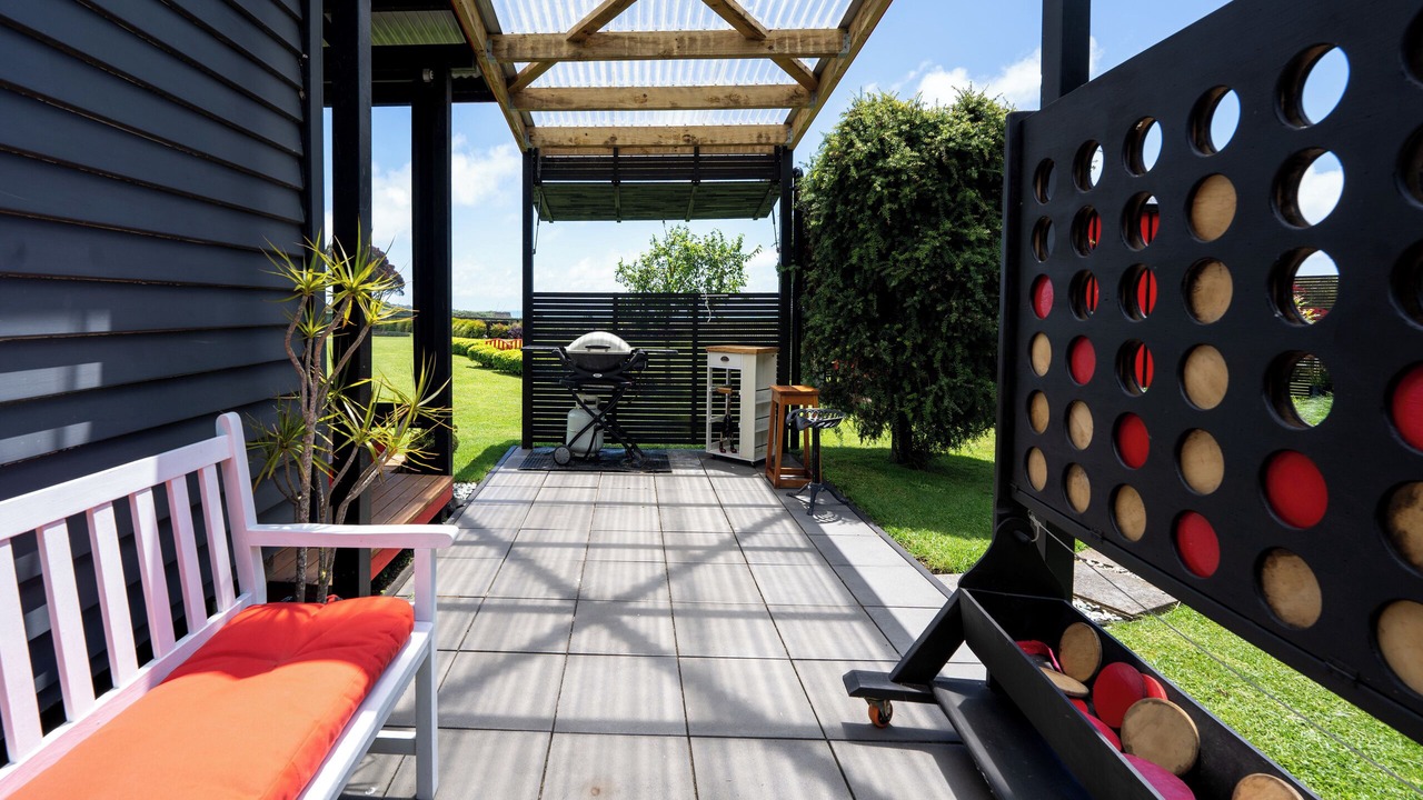 Photo of Patio Balcony in Onaero