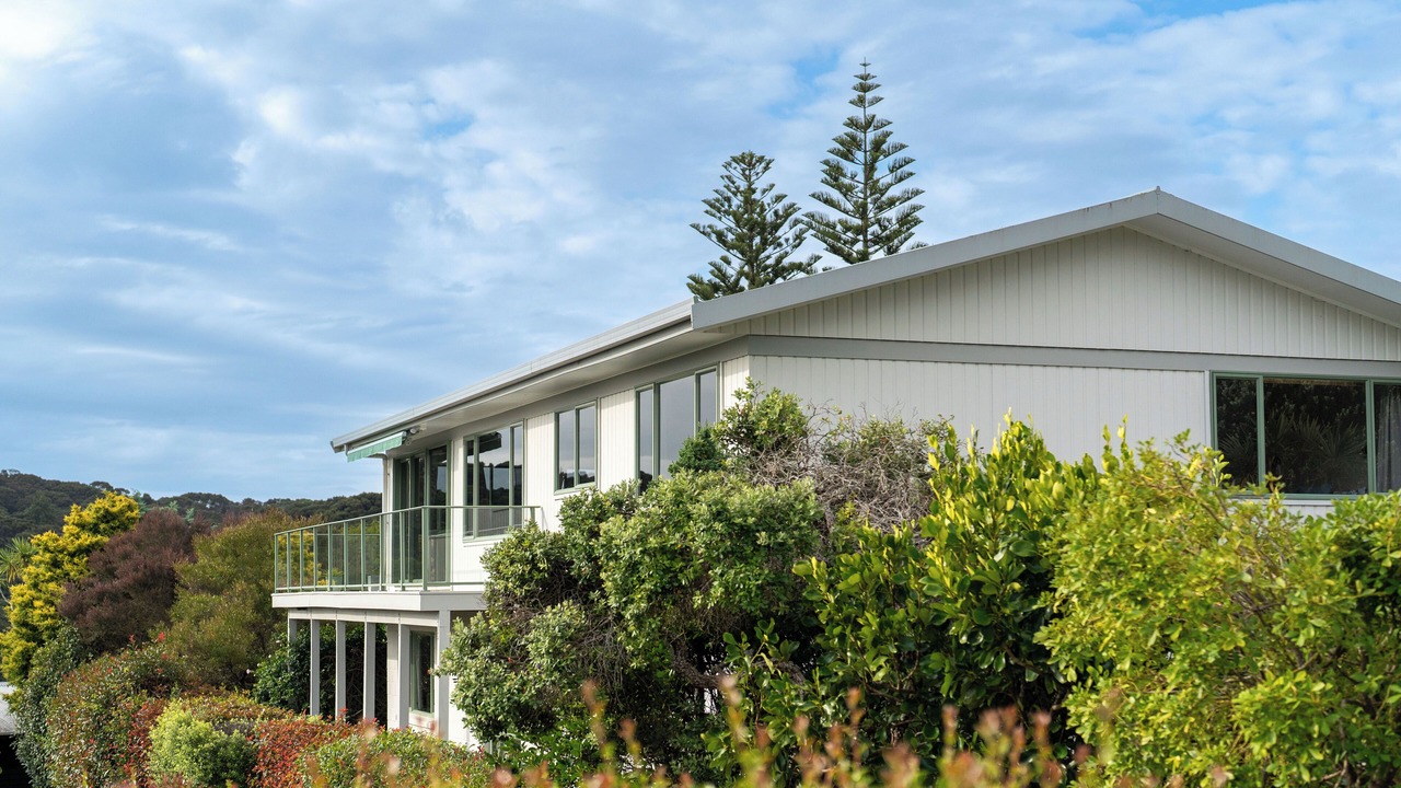 Photo of Outdoor in Russell
