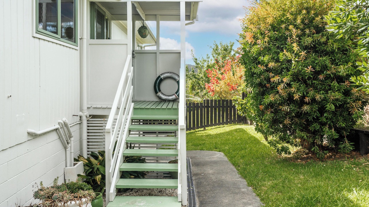Photo of Patio Balcony in Russell