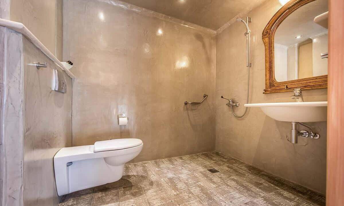 Photo of Bathroom in Korithi