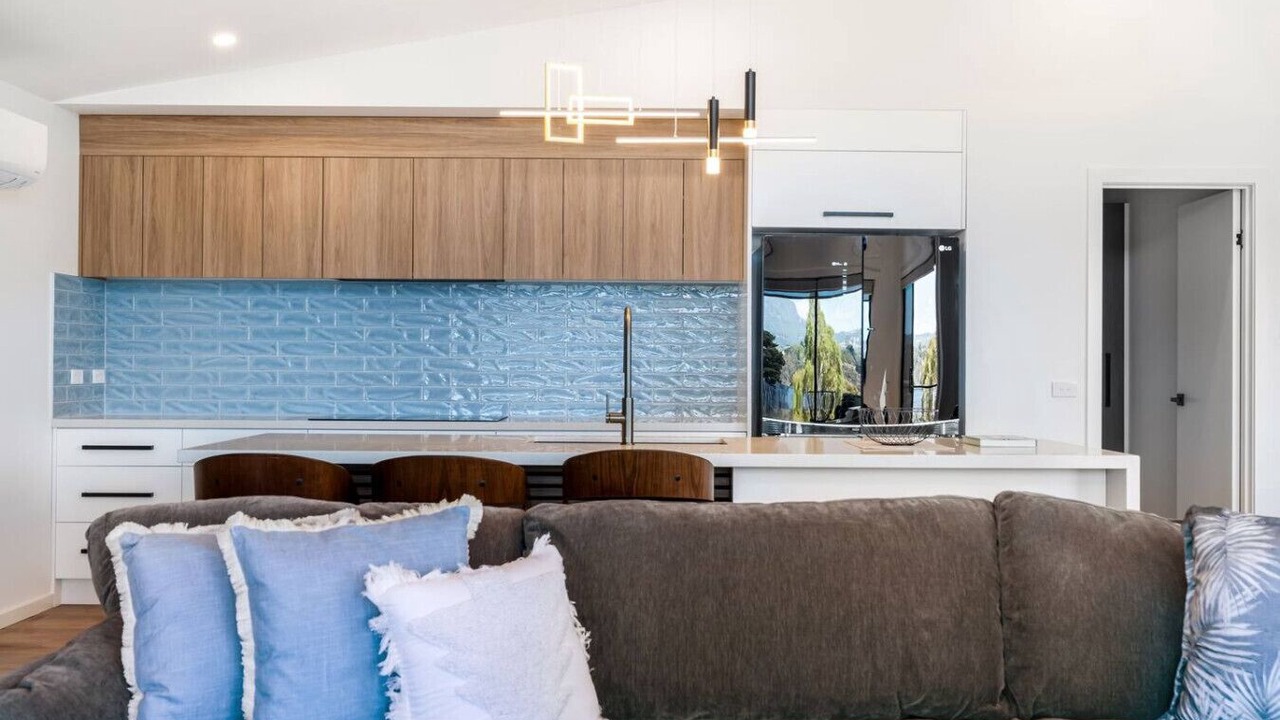 Photo of Livingroom in Austins Ferry