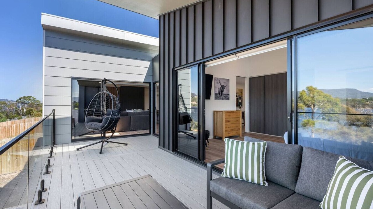 Photo of Patio Balcony in Austins Ferry