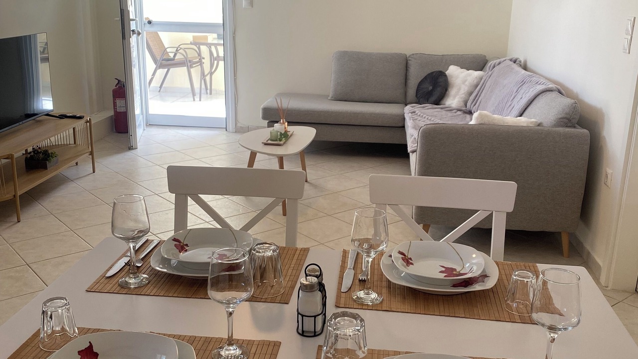 Photo of Livingroom in Assos-Lechaio