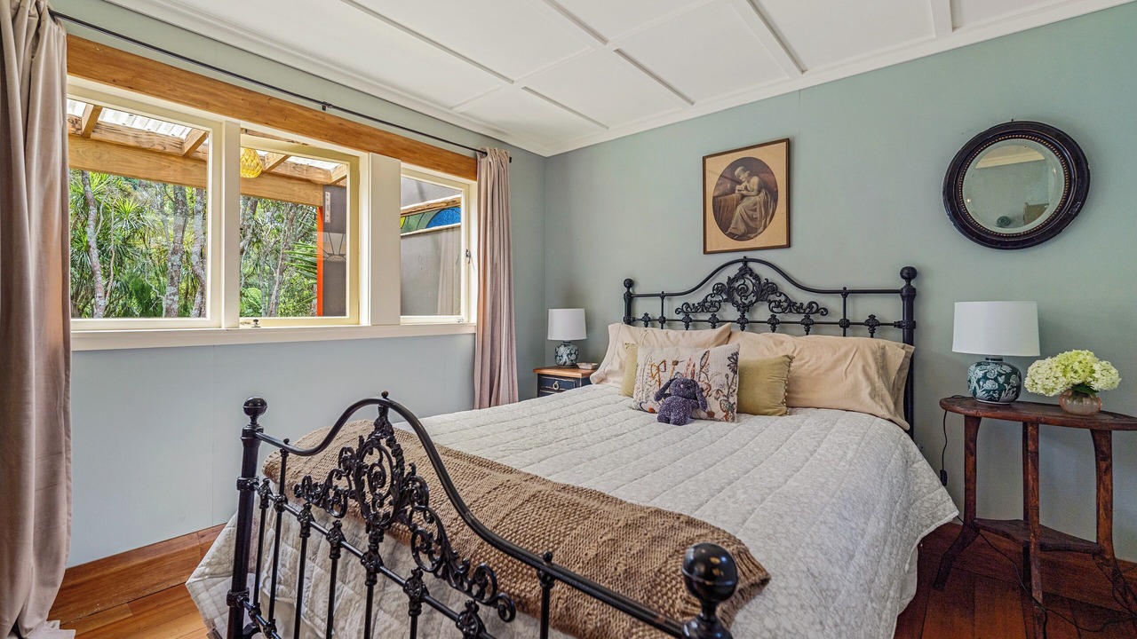 Photo of Bedroom in Oakura