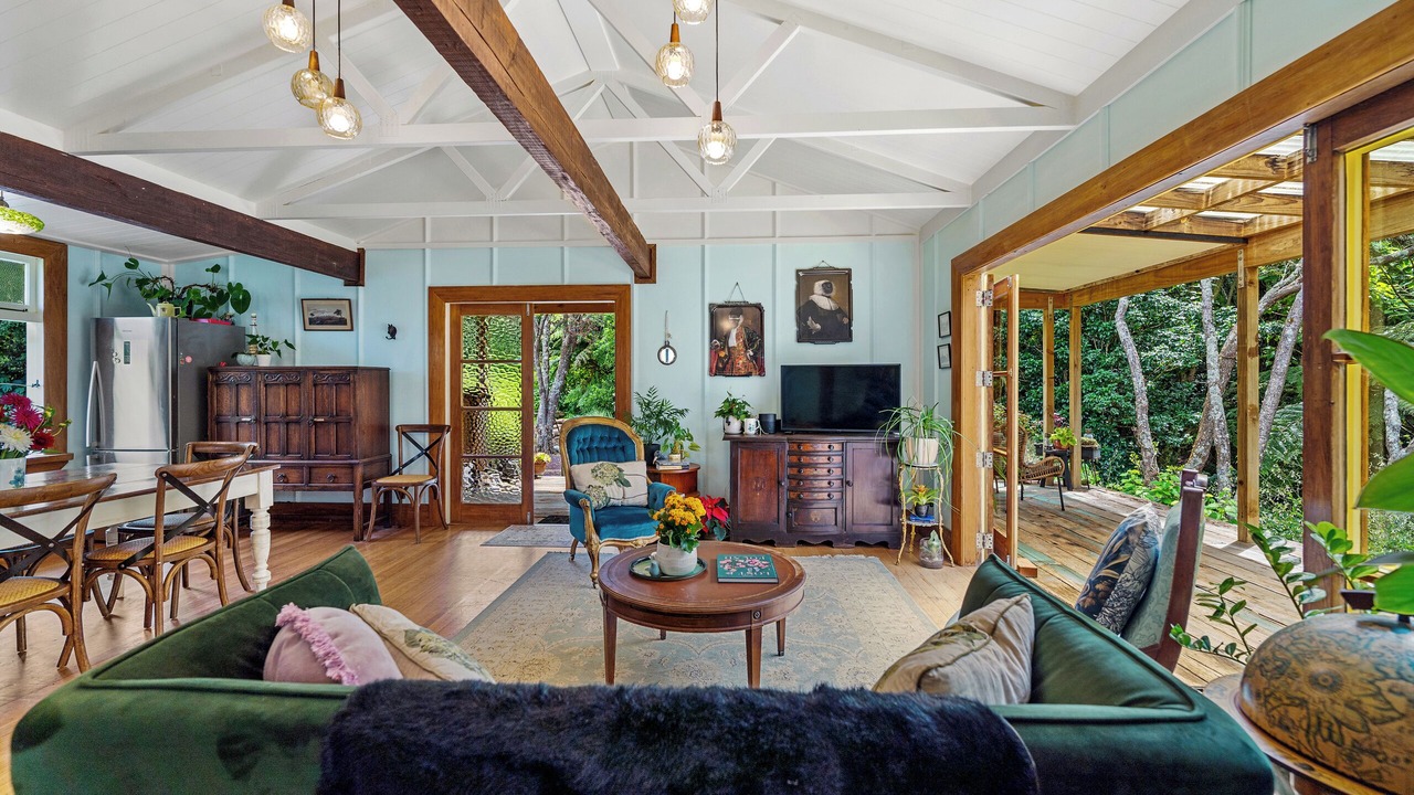Photo of Livingroom in Oakura