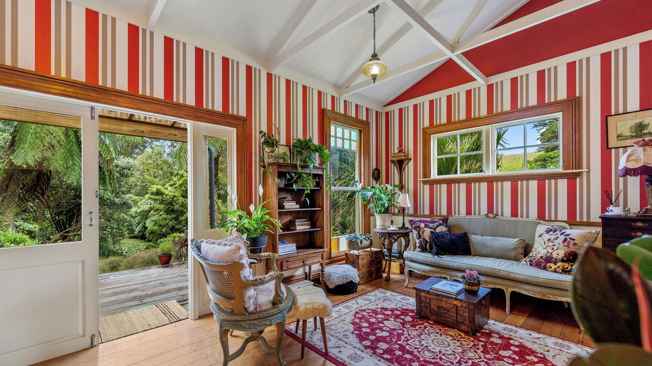 Photo of Livingroom in Oakura