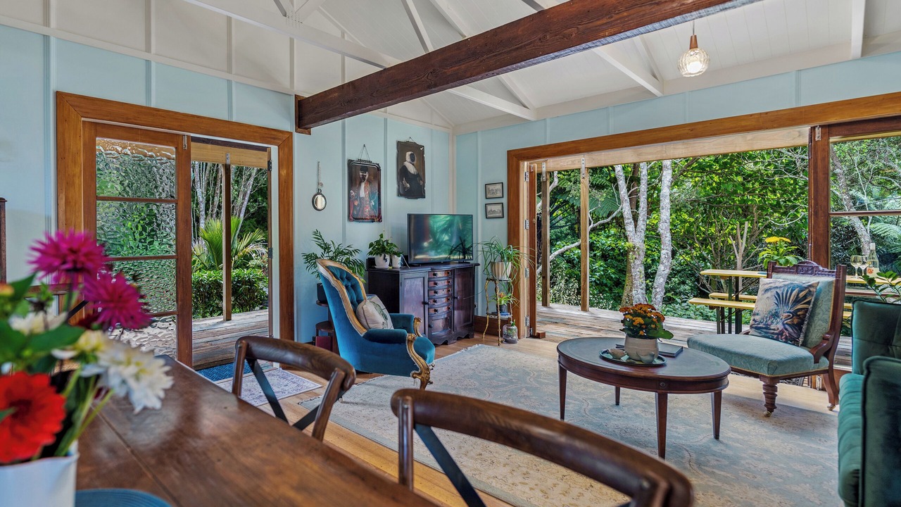 Photo of Livingroom in Oakura