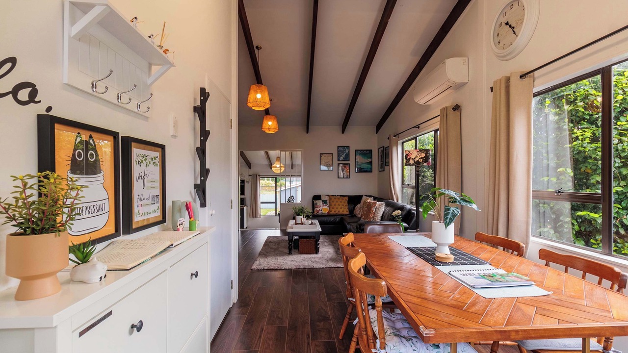 Photo of Livingroom in Hamurana