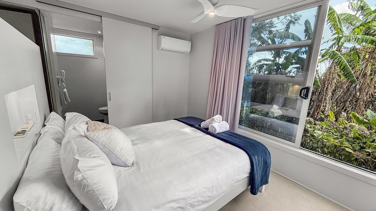 Photo of Bedroom in Western Springs